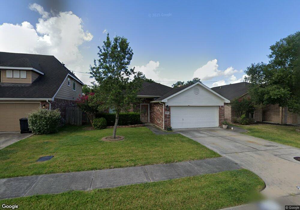 207 Midtown Park Dr, Alvin, TX 77511 - photo 1