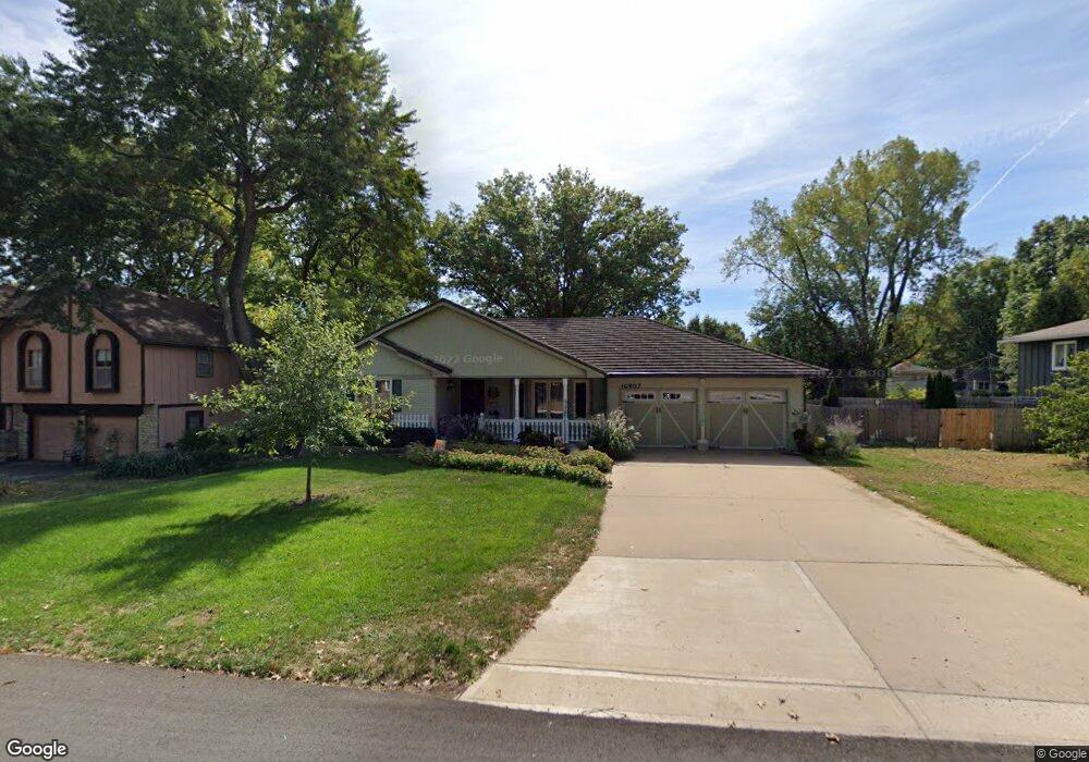 10907 W 70th Terrace, Shawnee, KS 66203 - photo 1