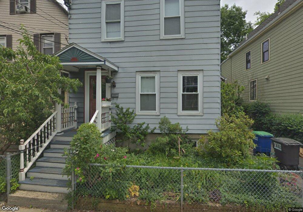 20 Ashland St, Somerville, MA 02144 - photo 1