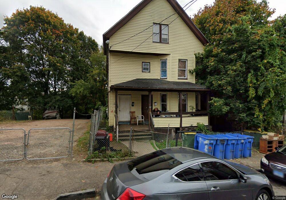 24 Laurel St unit 2, Waterbury, CT 06702 - photo 1