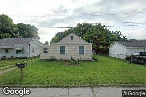 1704 N Buckles St, Muncie, IN 47303