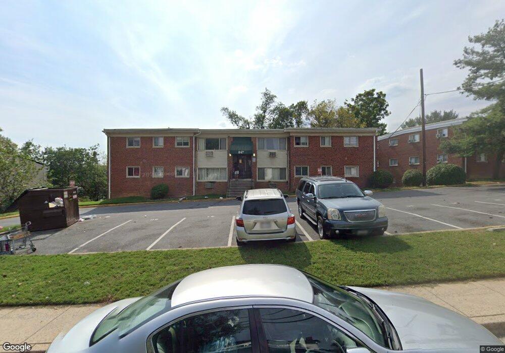 847 Berkshire Dr, Hyattsville, MD 20783 - photo 1