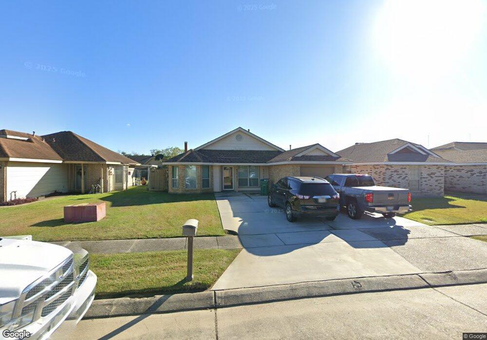 2829 Laurie Ln, Marrero, LA 70072 - photo 1
