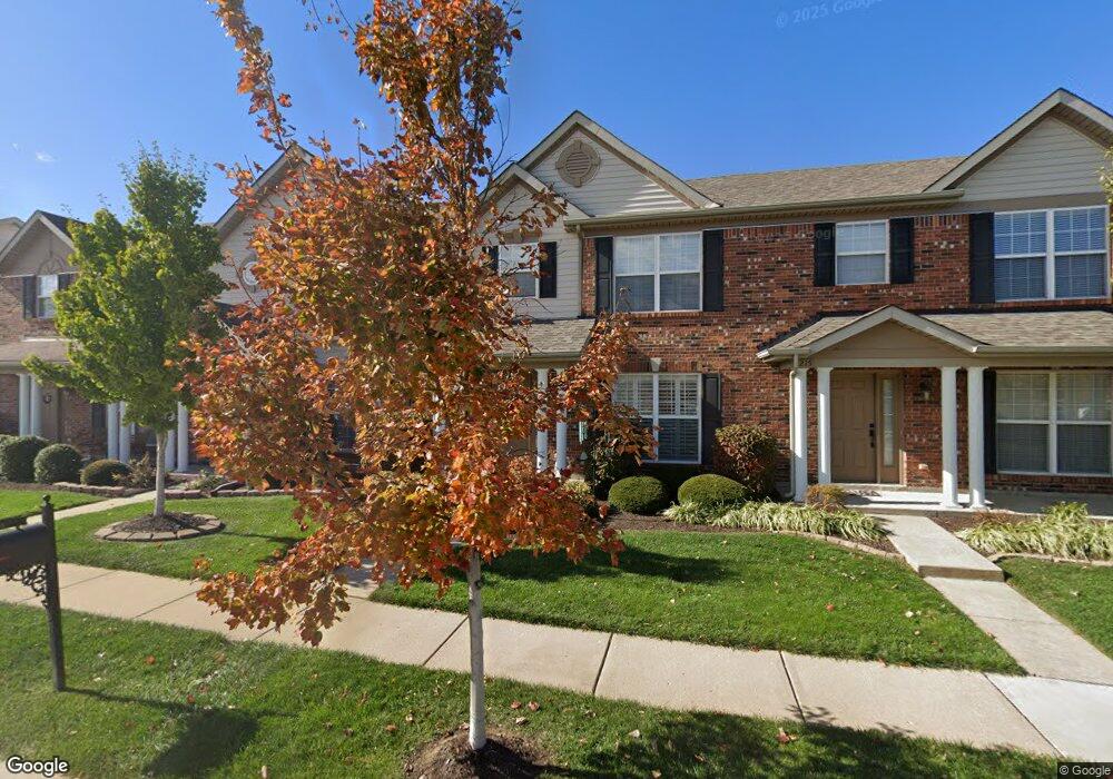 1213 Ridgeway Dr, Lake Saint Louis, MO 63367 - photo 1