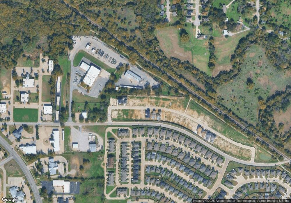 915 El Dorado St, Weatherford, TX 76086 - photo 1