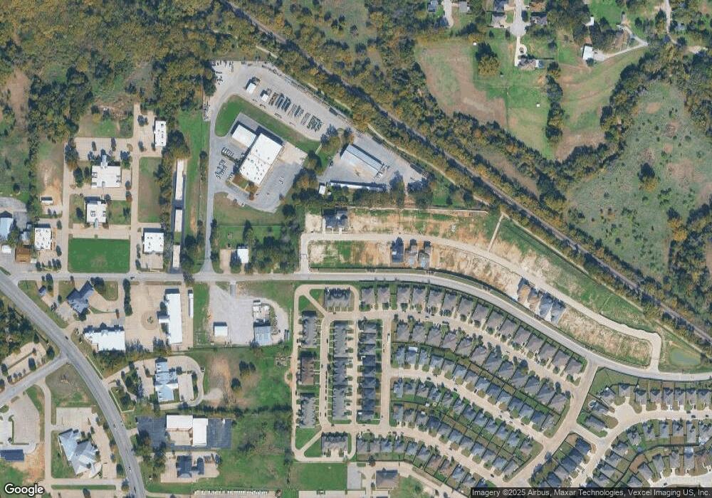 908 El Dorado St, Weatherford, TX 76086 - photo 1