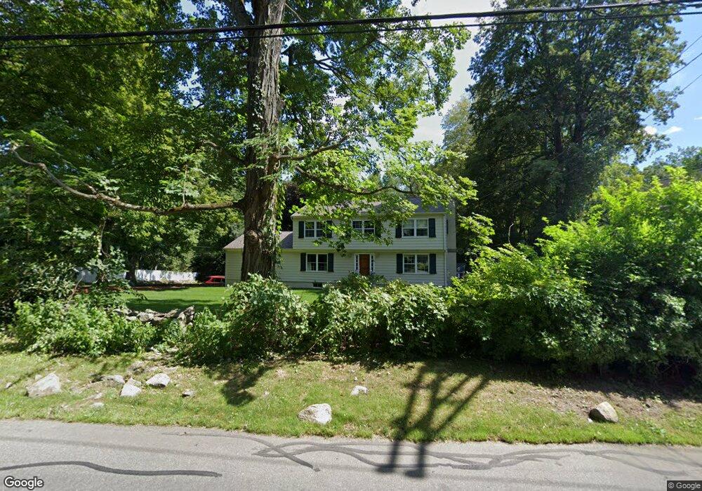 892 Silvermine Rd, New Canaan, CT 06840 - photo 1