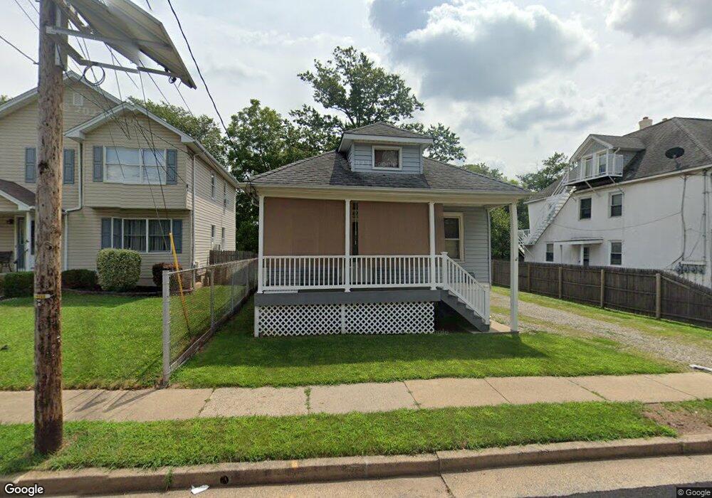 949 Kennedy Blvd, Manville, NJ 08835 - photo 1