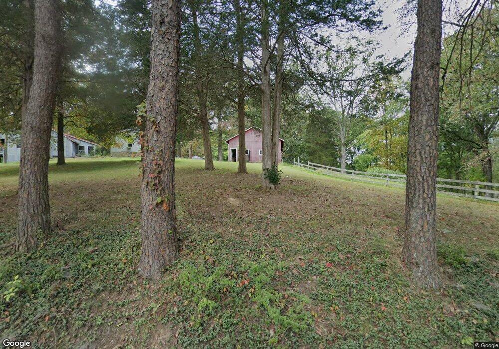 6392 Dixon Rd, Columbus, IN 47201 - photo 1