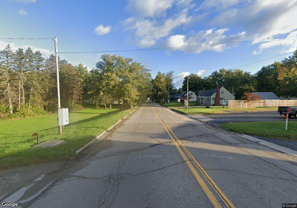 555 Cleveland Ave, Weesaw Township, MI - photo 1