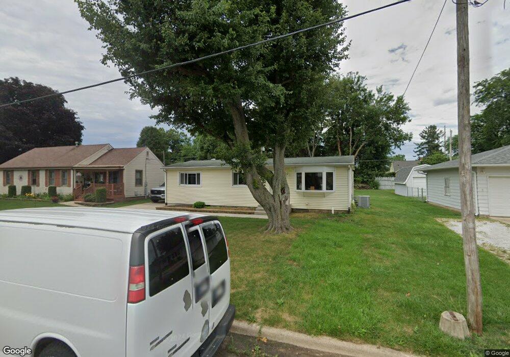 121 W 11th St, La Porte, IN 46350 - photo 1