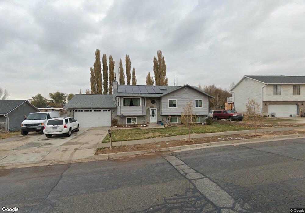 1026 W 2050 N, Clearfield, UT 84015 - photo 1