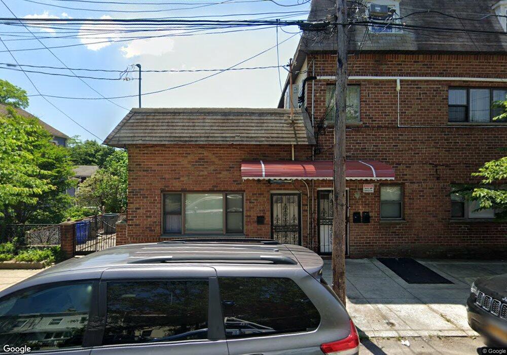 149-04 12th Ave, Whitestone, NY 11357 - photo 1