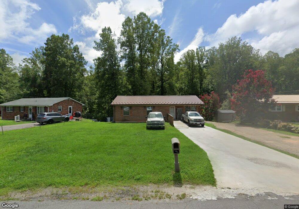 130 Wren Ct, Martinsville, VA 24112 - photo 1