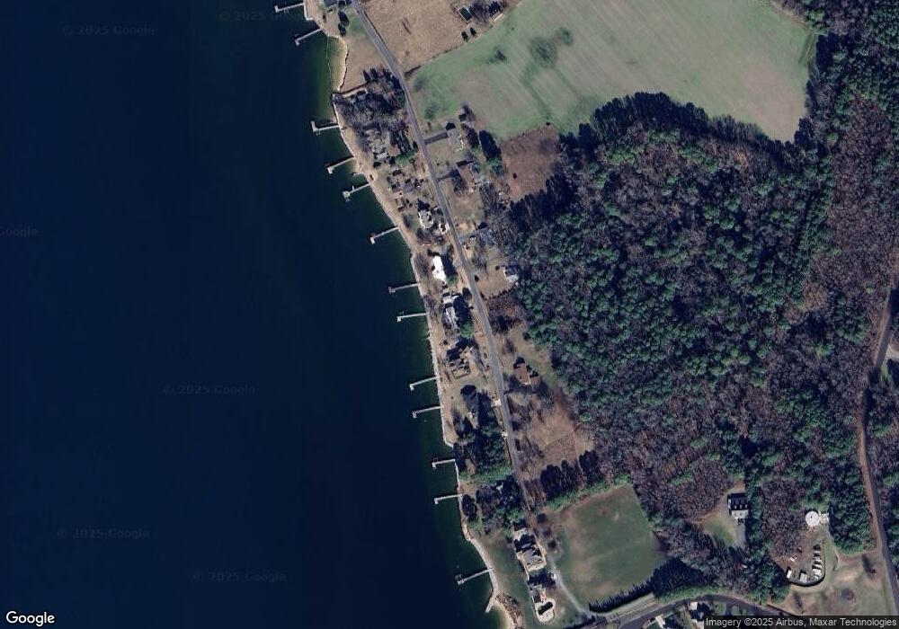 17825 River Shore Dr, Tall Timbers, MD 20690 - photo 1