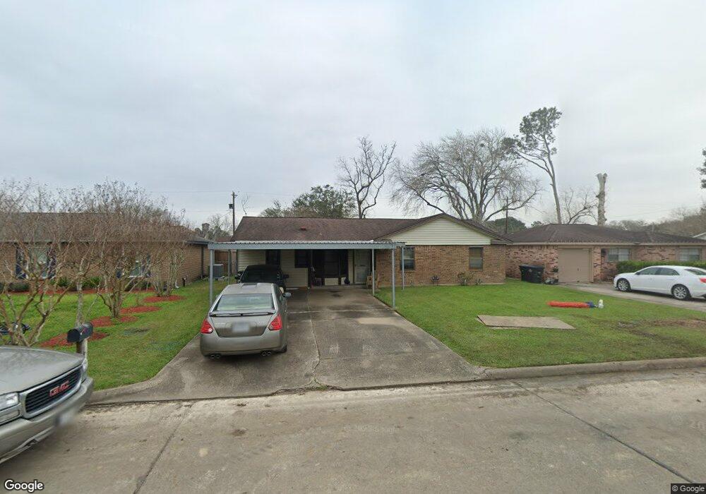 1802 Heather Ln, Alvin, TX 77511 - photo 1