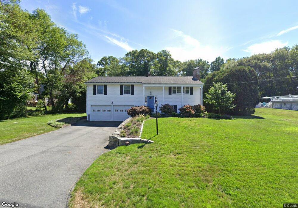 8 Laurel Ln, Westport, MA 02790 - photo 1