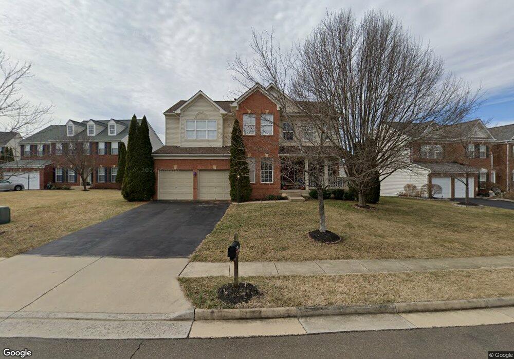 10130 Crashing Thunder Place, Nokesville, VA 20181 - photo 1