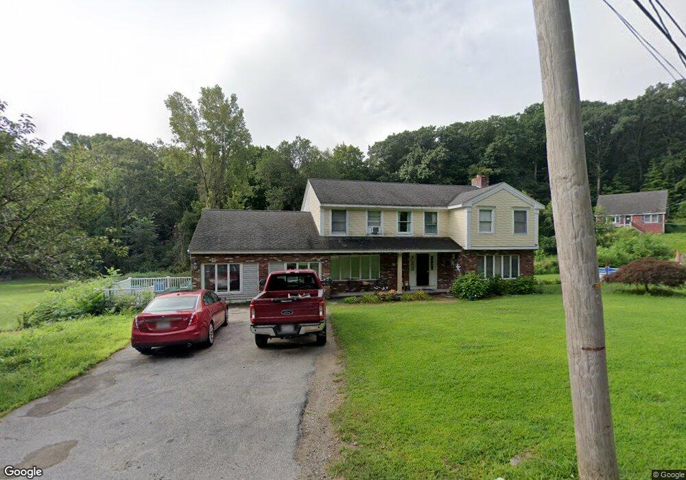 19 Crossman Rd, Woburn, MA 01801 - photo 1