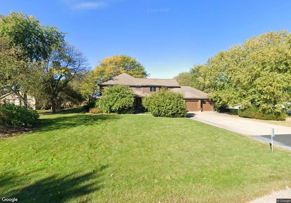 N9649 Patti Ct, Appleton, WI 54915 - photo 1