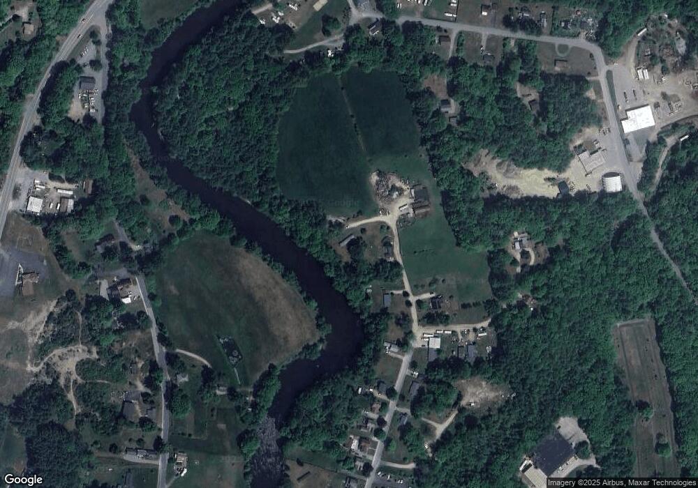 76 Spring St, Swanzey, NH 03446 - photo 1