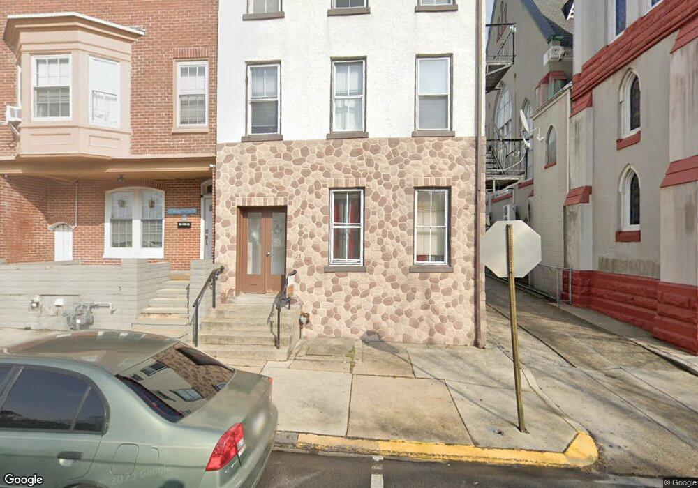 27 S 11th St, Reading, PA 19602 - photo 1