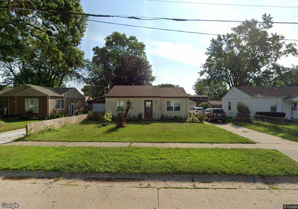 4023 40th St, Des Moines, IA 50310 - photo 1