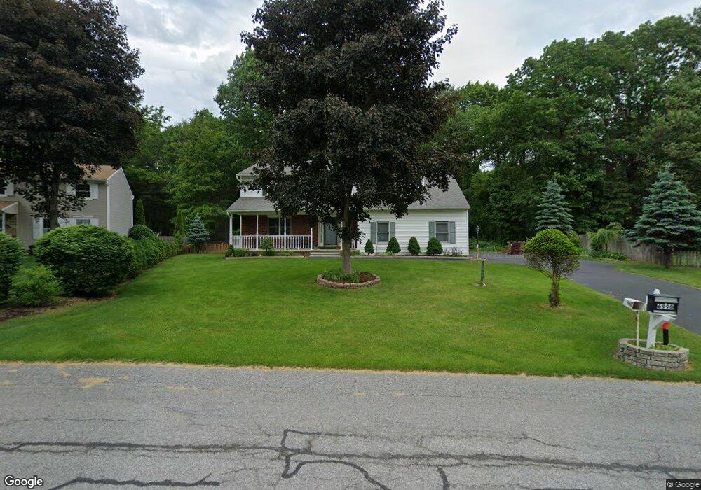 6990 Suzanne Ln, Schenectady, NY 12303 - photo 1