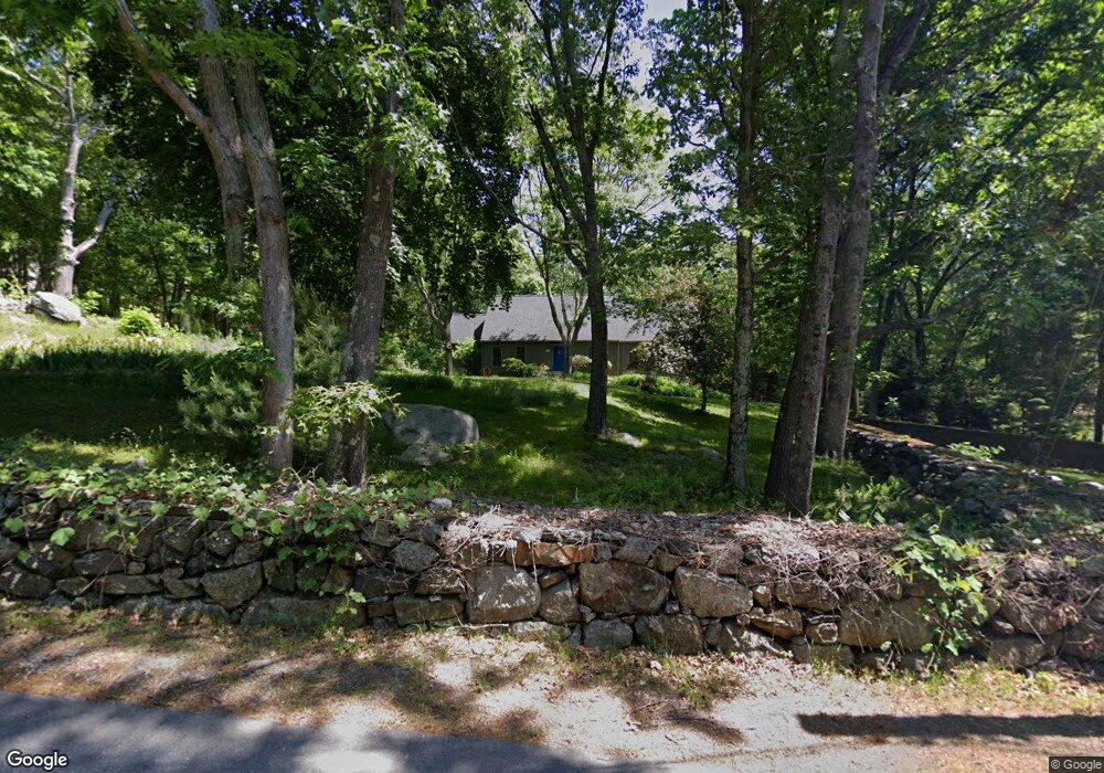 156 Albee Rd, Uxbridge, MA 01569 - photo 1