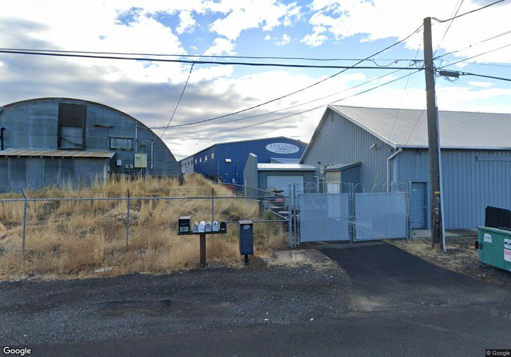 334 SE Railroad Blvd unit 1, Redmond, OR 97756 - photo 1