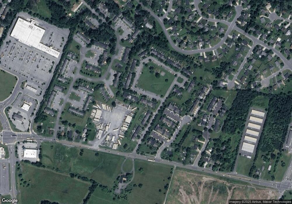 211 Georgetowne Ct, Stephens City, VA 22655 - photo 1