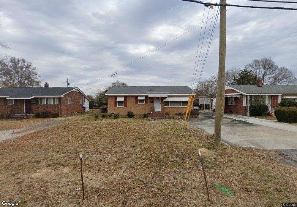 512 Kings Mountain St, Clover, SC 29710 - photo 1