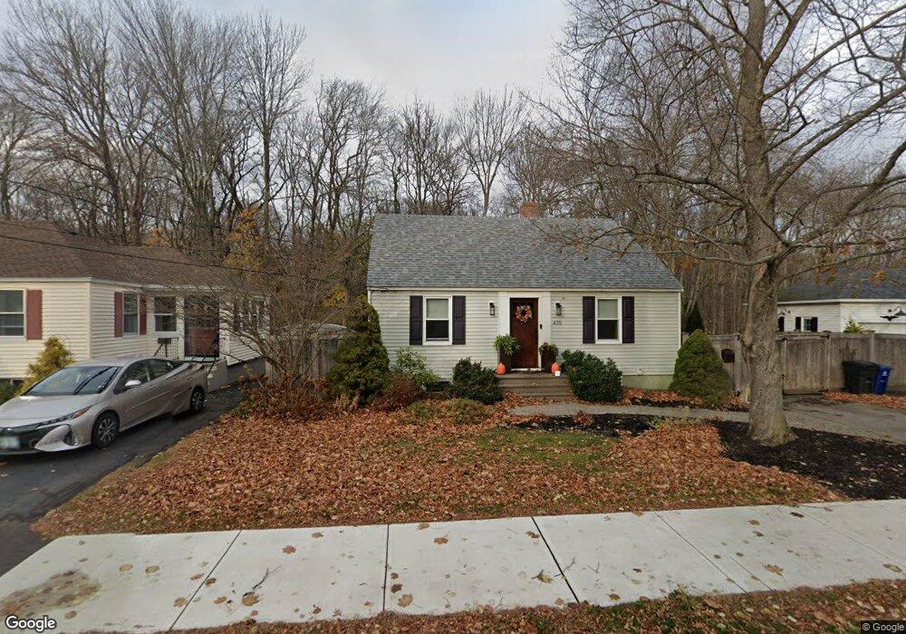 435 Colonial Dr, Portsmouth, NH 03801 - photo 1