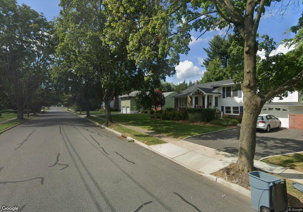 784 Schaefer Ave, Oradell, NJ 07649 - photo 1