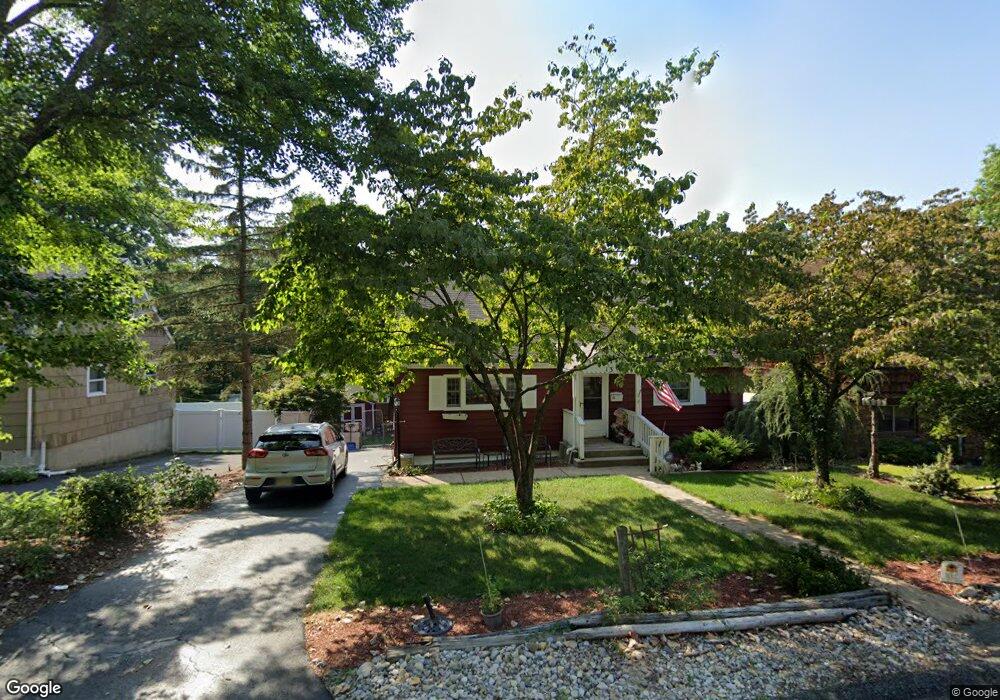 13 Canterbury Rd, Ringwood, NJ 07456 - photo 1
