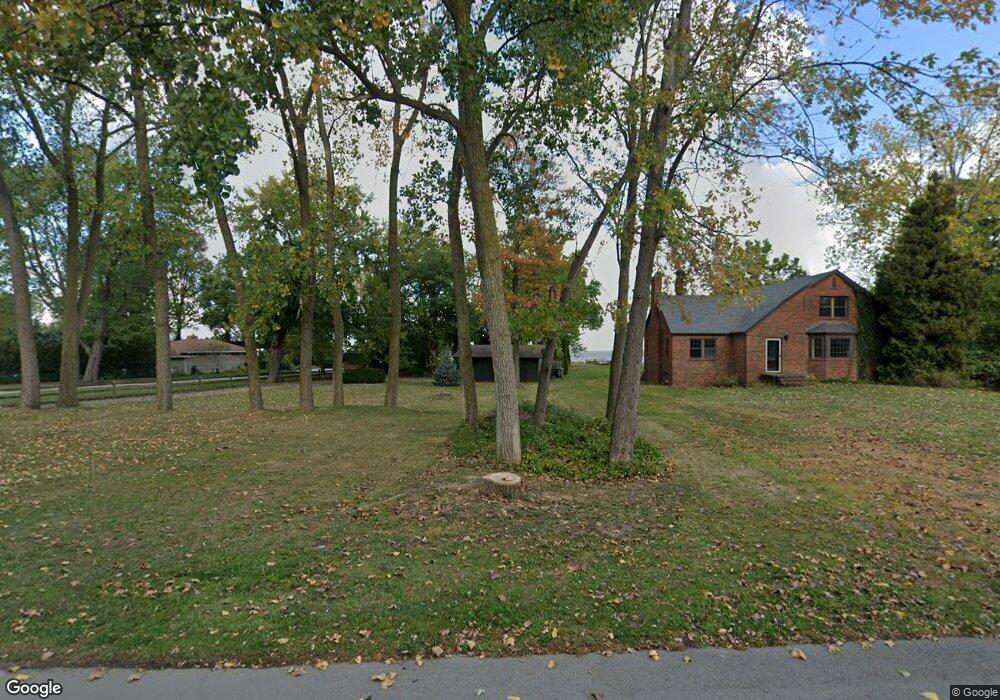 5445 E Lake Rd, Sheffield Lake, OH 44054 - photo 1