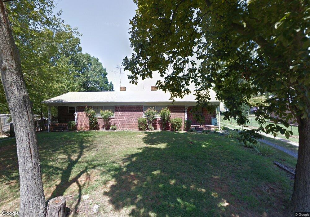 2324 & 2328 5th Ave unit 5, Hickory, NC 28602 - photo 1