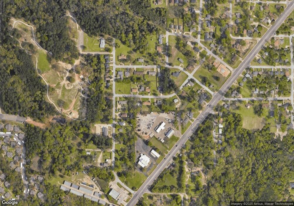 2724 Sara St, Tyler, TX 75701 - photo 1