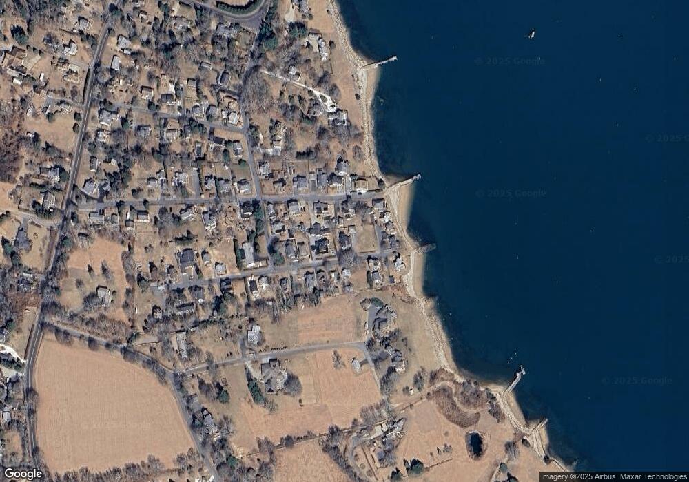 9 Bayview Ave, South Dartmouth, MA 02748 - photo 1