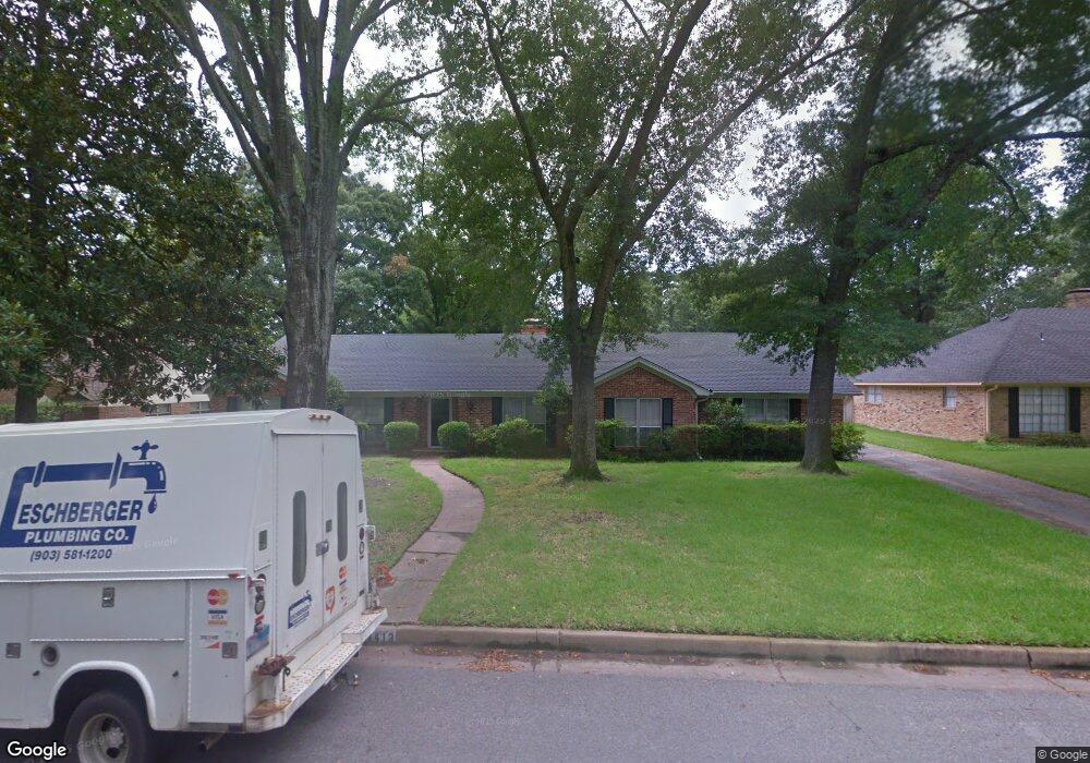 1413 Kensington Dr, Tyler, TX 75703 - photo 1