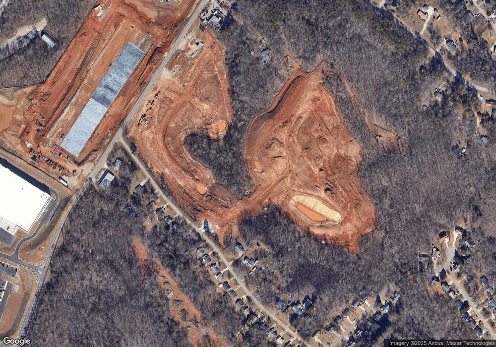 3907 Falcon Pkwy, Flowery Branch, GA 30542 - photo 1