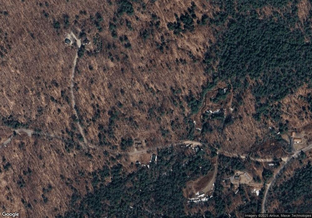 54 Hunt Rd E, Plymouth, NH 03264 - photo 1