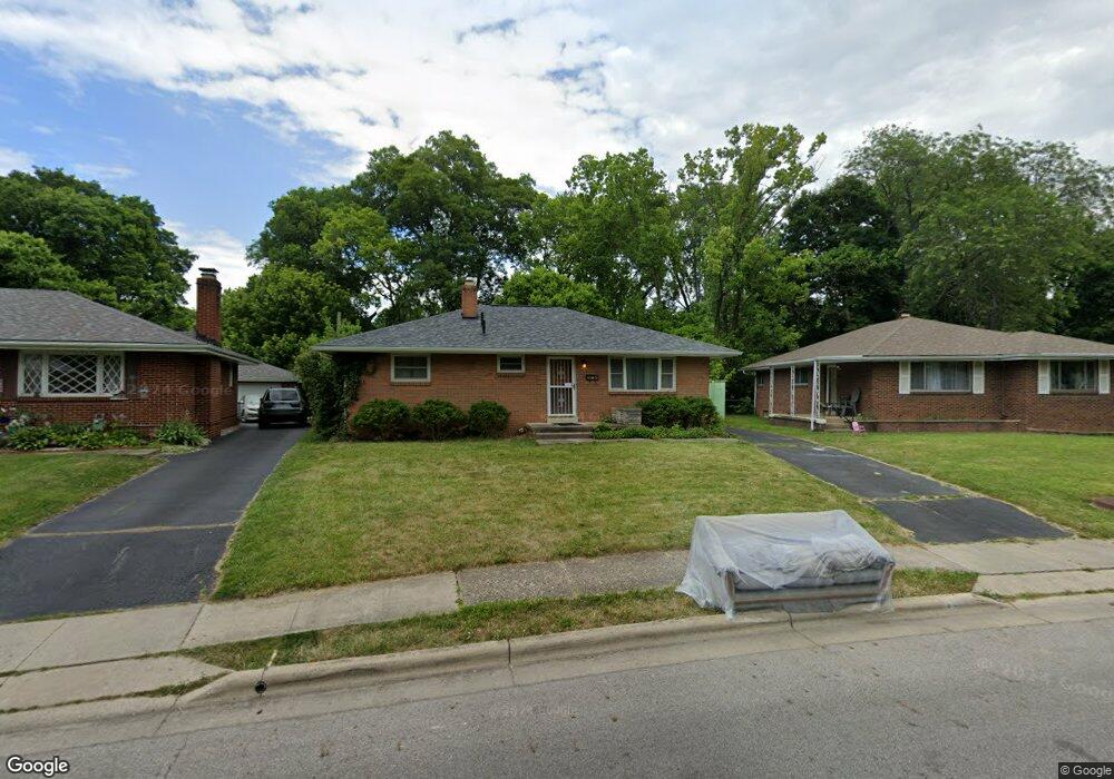 4058 Mayflower Blvd, Columbus, OH 43213 - photo 1