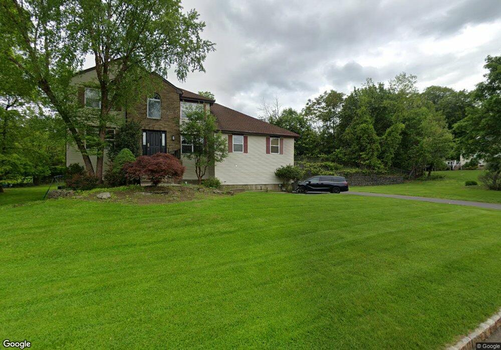 129 Buckingham Ct, Pomona, NY 10970 - photo 1