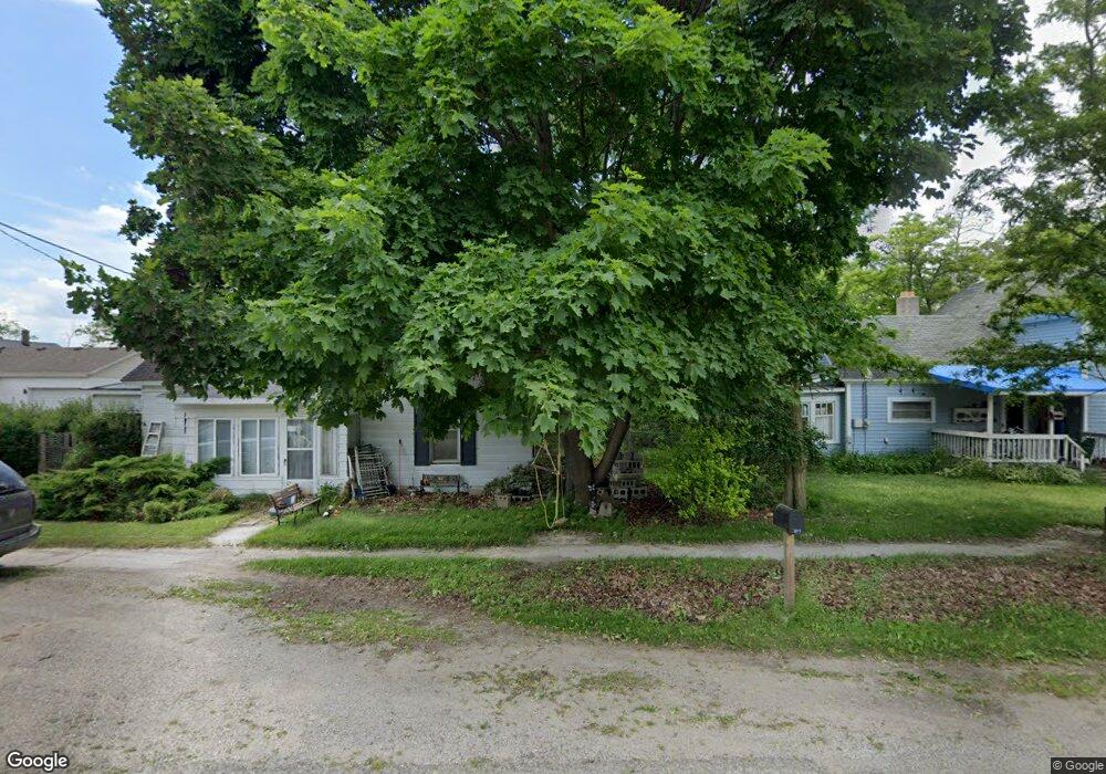 109 Hill St N, Oscoda, MI 48750 - photo 1