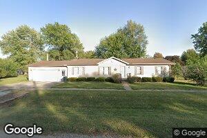 612 Main St, Nichols, IA 52766
