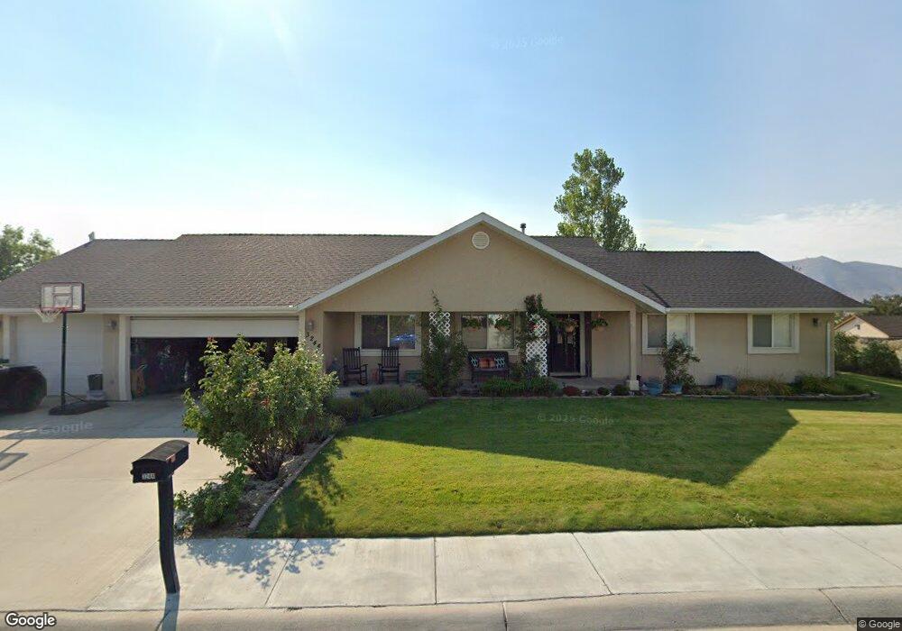 3244 Frontier St, Winnemucca, NV 89445 - photo 1