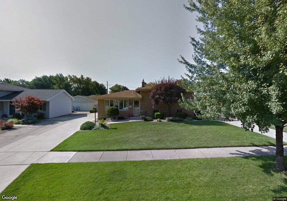 3032 100th St, Highland, IN 46322 - photo 1