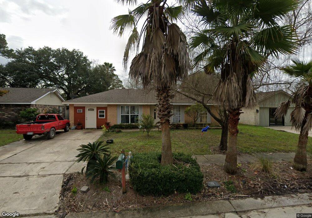 119 Foxbriar St, Slidell, LA 70461 - photo 1