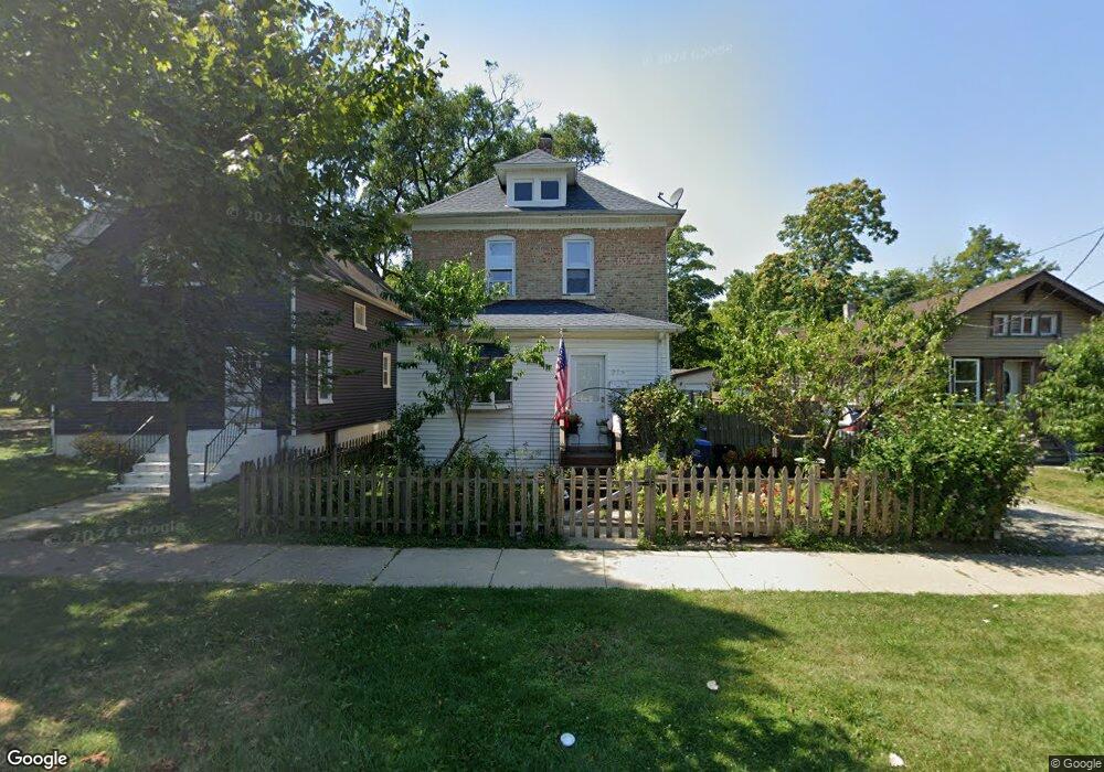 216 S Butrick St, Waukegan, IL 60085 - photo 1